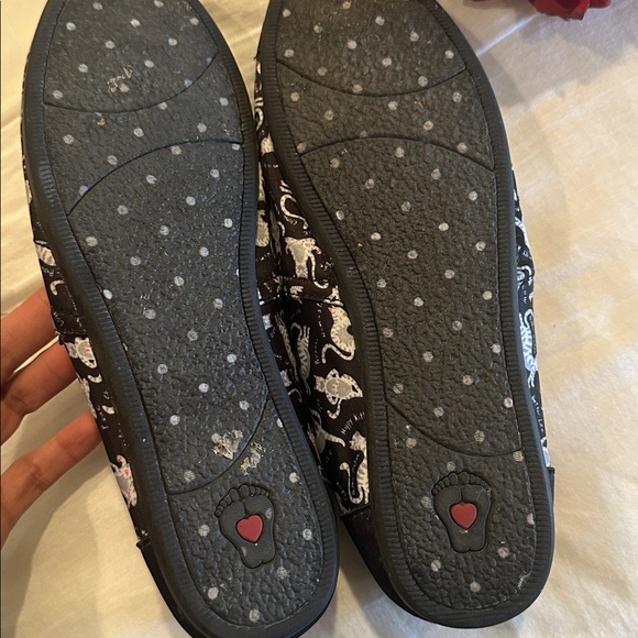 Skechers BOBS Black Slip-On Flats with Cat Print Sz 9 - Picture 6 of 6